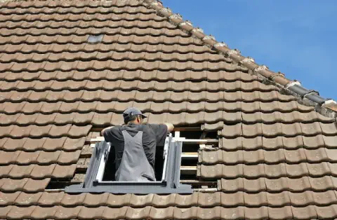 Pose de velux à Cenon